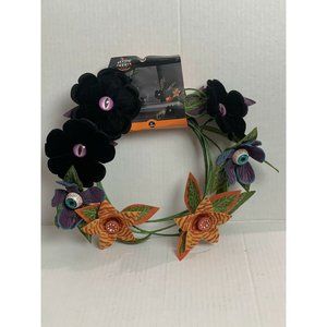 Halloween Hyde and EEK! Creepy Succulent Garland